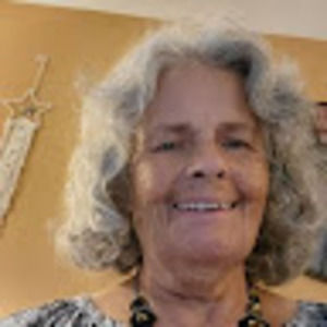 Meet your Posher, Janis